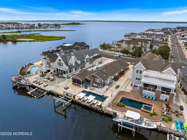 120 Dickman Drive, Lavallette, NJ 08735