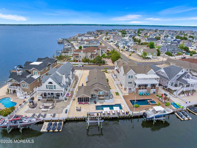 120 Dickman Drive, Lavallette, NJ 08735
