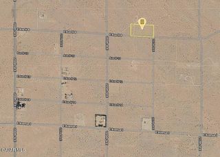 Avenue H8, Lancaster, CA 93535