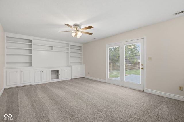 695 Stone Lane, Avon, IN 46123