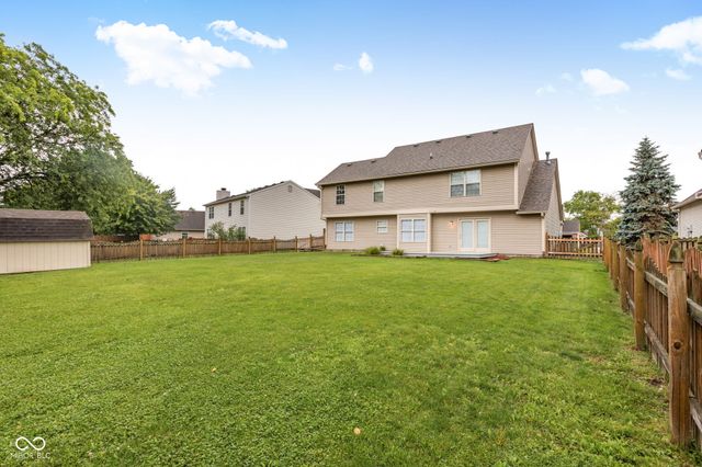 695 Stone Lane, Avon, IN 46123