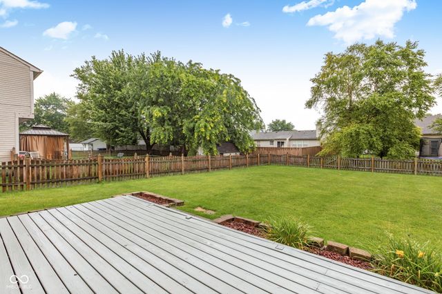 695 Stone Lane, Avon, IN 46123
