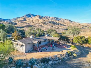 115 Macs Landing Road, Wofford Heights, CA 93285