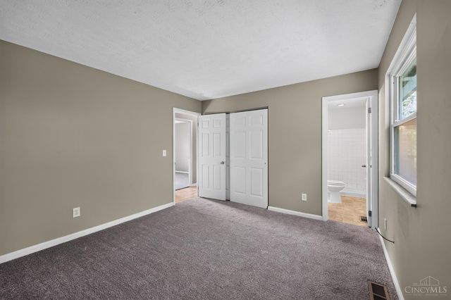 10267 Pippin Road, Colerain Twp, OH 45231