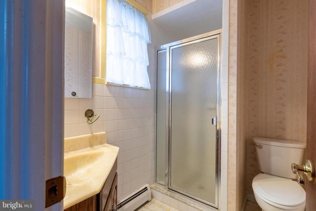 538 PARMENTIER RD, Warminster, PA 18974