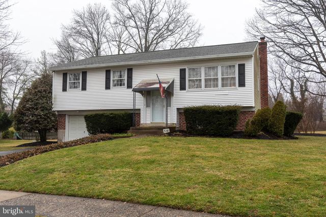 538 PARMENTIER RD, Warminster, PA 18974