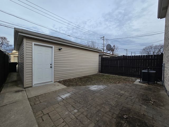 4063 S rockwell Street, Chicago, IL 60632