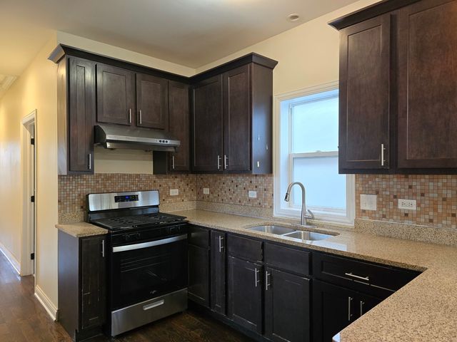 4063 S rockwell Street, Chicago, IL 60632