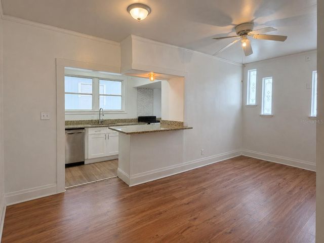8211 N 10TH STREET, Tampa, FL 33604