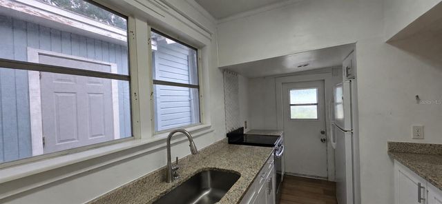8211 N 10TH STREET, Tampa, FL 33604