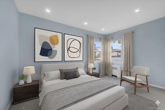 382 Old Country Road, Mineola, NY 11501