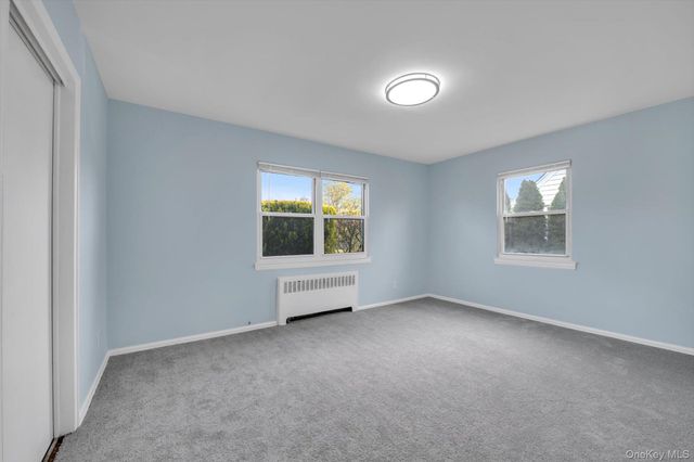 382 Old Country Road, Mineola, NY 11501