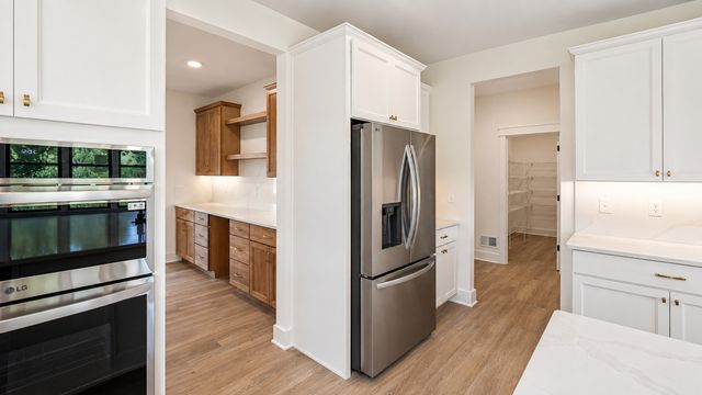 25W606 Jewell Road, Wheaton, IL 60187