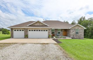 684 Spring Creek Road, Clever, MO 65631