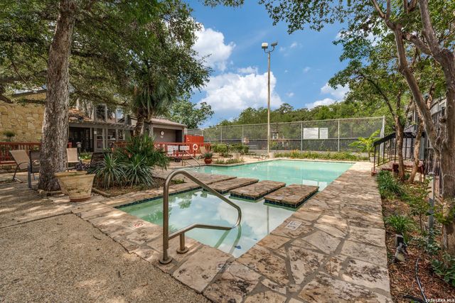 3843 Barrington St Apt 174T, San Antonio, TX 78217
