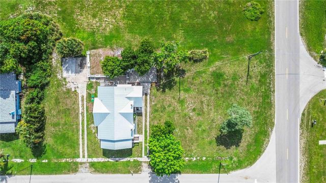 815 SOLONA LOOP, Punta Gorda, FL 33950