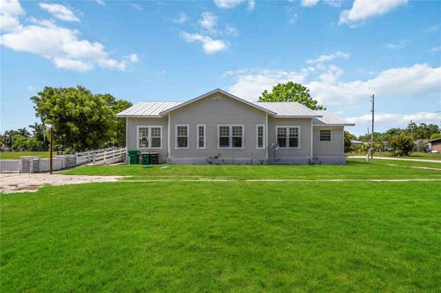 815 SOLONA LOOP, Punta Gorda, FL 33950