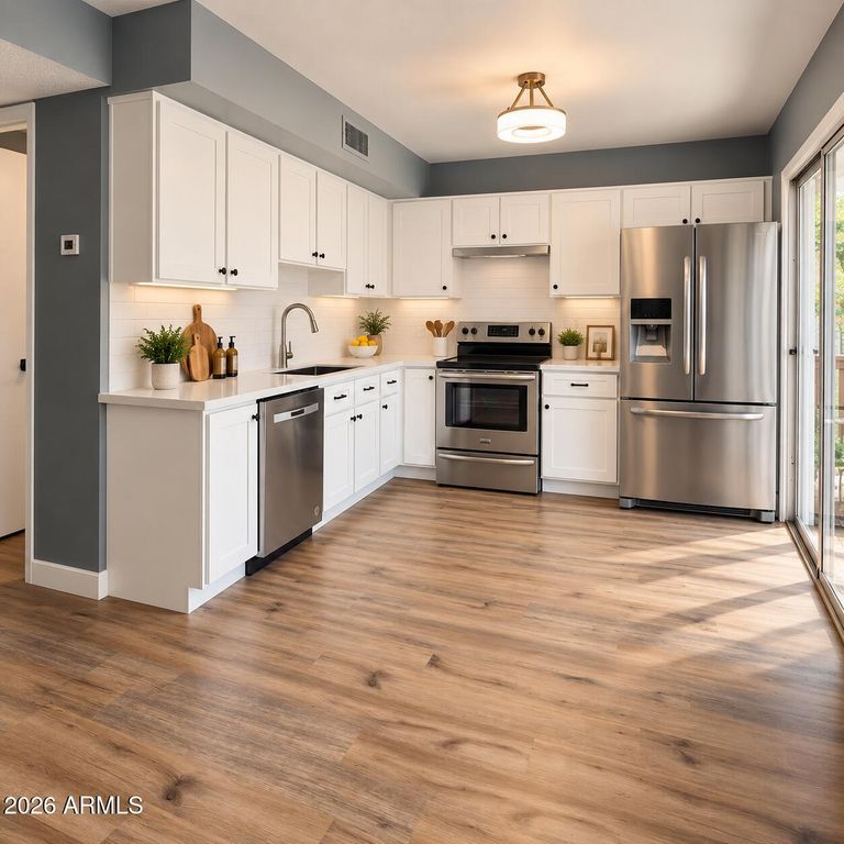 2551 W BERRIDGE Lane D6, Phoenix, AZ 85017 — photo 5
