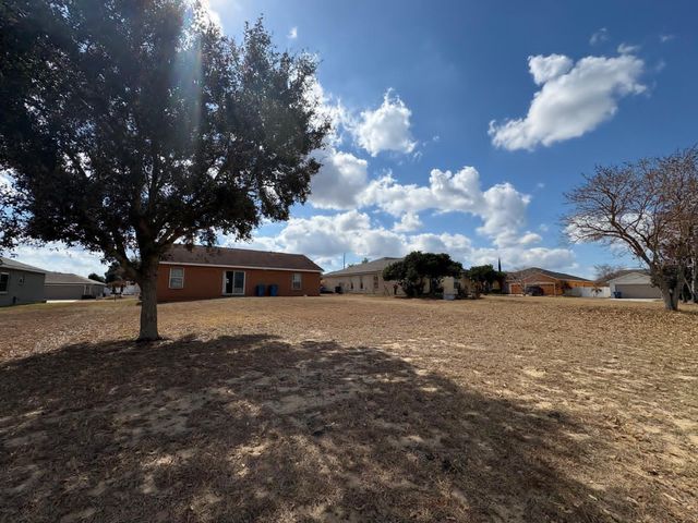 1040 MERRIMACK BOULEVARD, Davenport, FL 33837