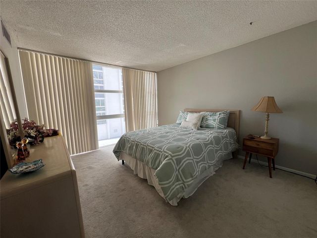 2701 N Ocean Boulevard 3b, Fort Lauderdale, FL 33308