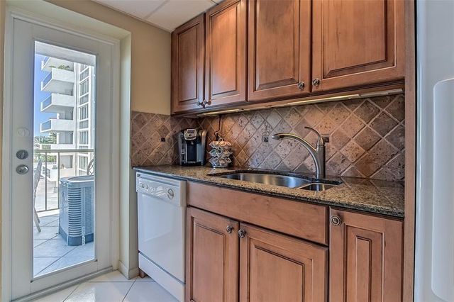 2701 N Ocean Boulevard 3b, Fort Lauderdale, FL 33308