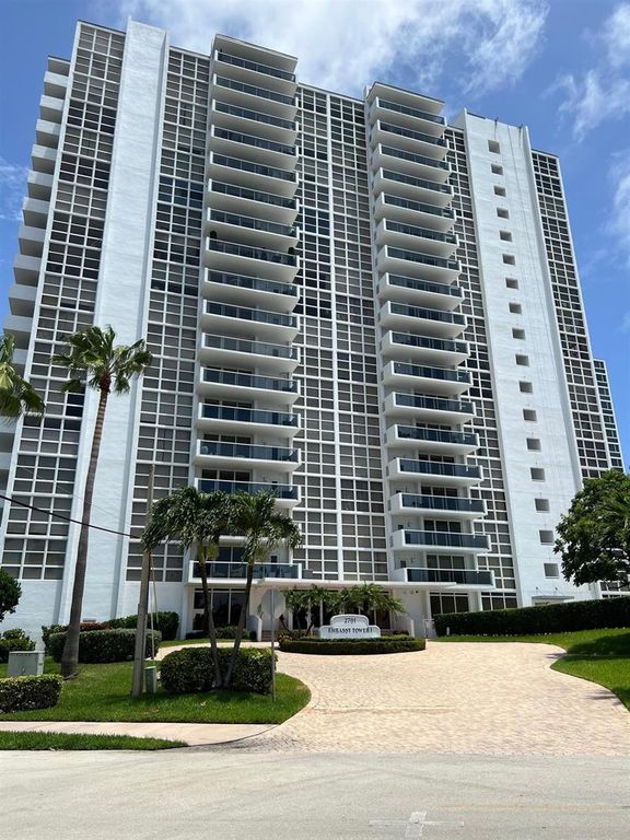2701 N Ocean Boulevard 3b, Fort Lauderdale, FL 33308