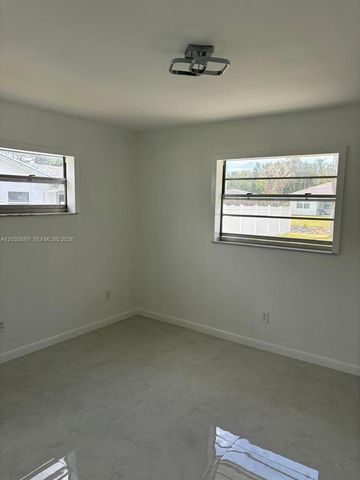 1781 SE Fairfield St, Port St. Lucie, FL 34983