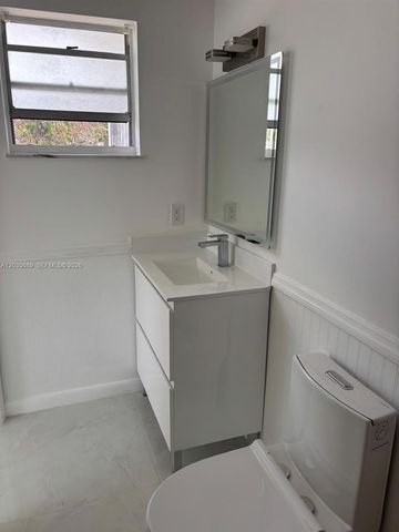 1781 SE Fairfield St, Port St. Lucie, FL 34983