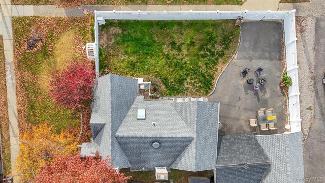 60 Montauk Avenue, Merrick, NY 11566