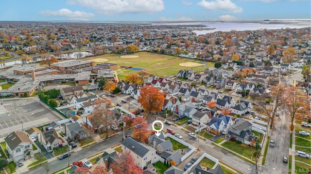60 Montauk Avenue, Merrick, NY 11566