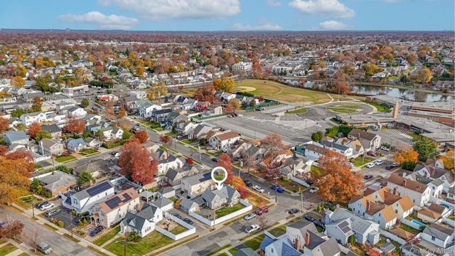 60 Montauk Avenue, Merrick, NY 11566