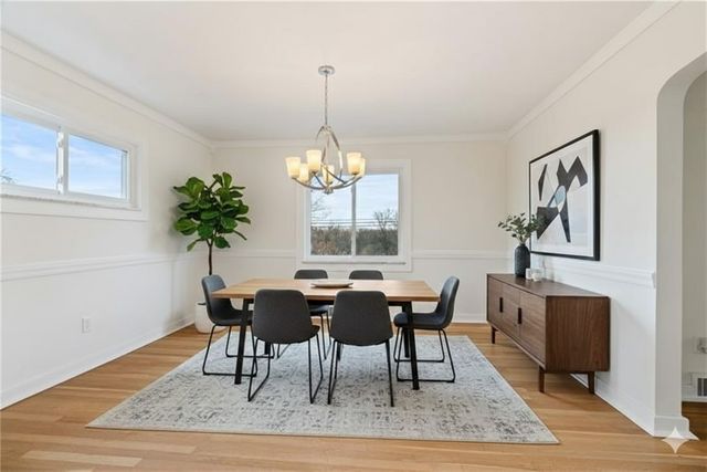 1761 Bower Hill Rd, Scott Twp, PA 15243