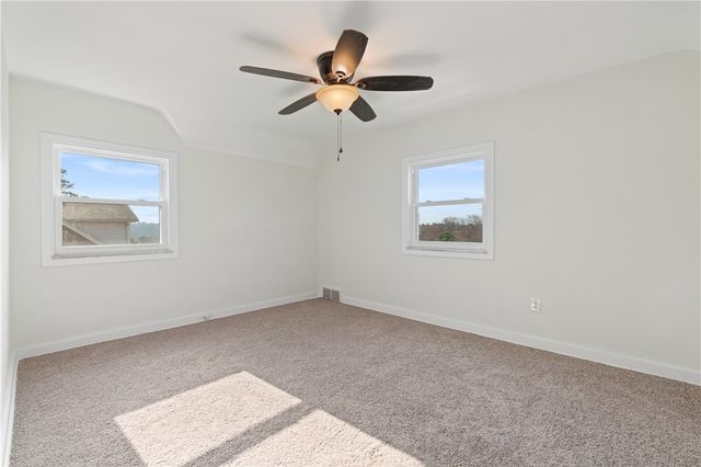 1761 Bower Hill Rd, Scott Twp, PA 15243