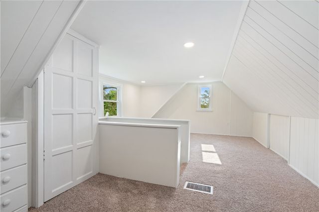 1761 Bower Hill Rd, Scott Twp, PA 15243