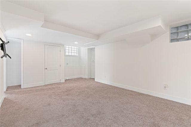 1761 Bower Hill Rd, Scott Twp, PA 15243