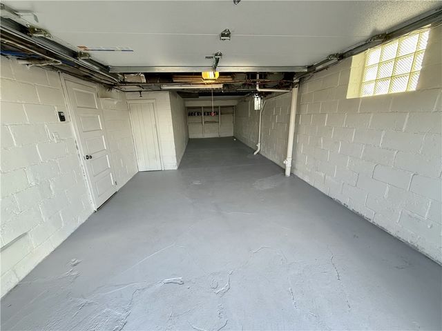 1761 Bower Hill Rd, Scott Twp, PA 15243