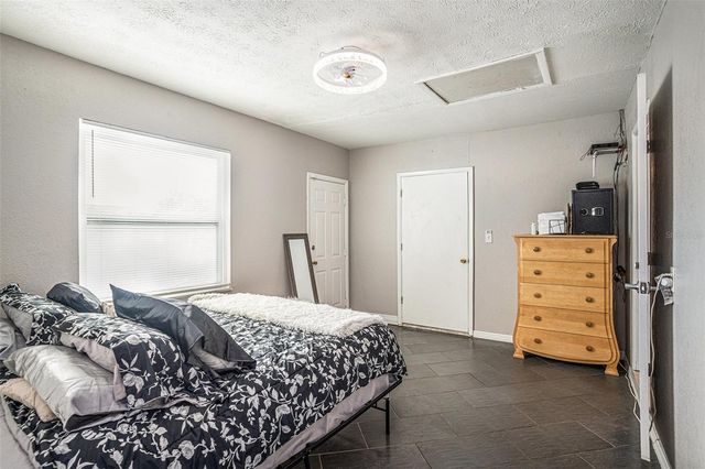 3515 S KINGS AVENUE, Brandon, FL 33511