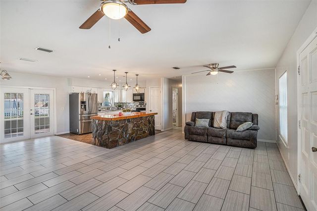 3515 S KINGS AVENUE, Brandon, FL 33511