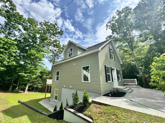 1673 Carriage Ln., Little River, SC 29566