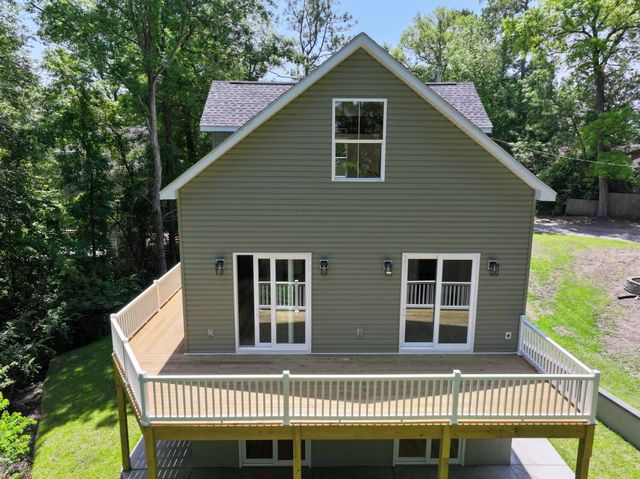 1673 Carriage Ln., Little River, SC 29566