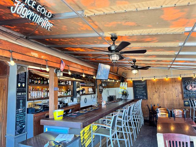 1673 Carriage Ln., Little River, SC 29566