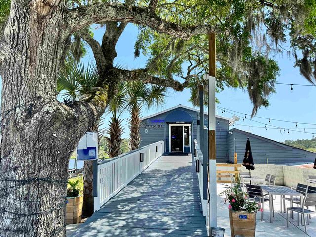 1673 Carriage Ln., Little River, SC 29566