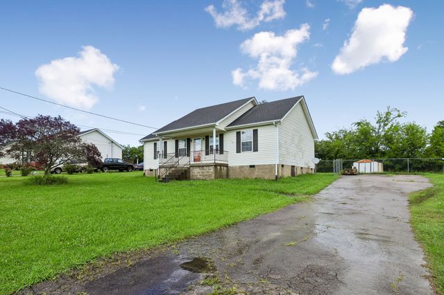 1131 Dodson Dr, Lewisburg, TN 37091