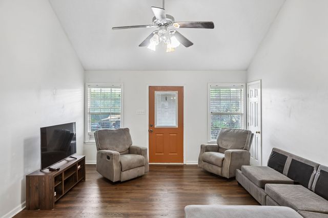1131 Dodson Dr, Lewisburg, TN 37091
