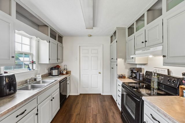 1131 Dodson Dr, Lewisburg, TN 37091