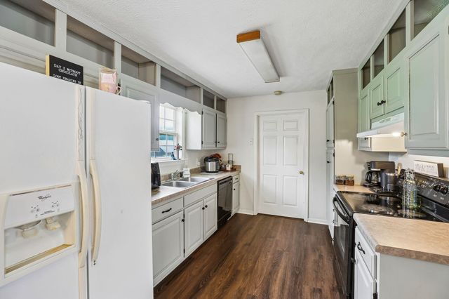 1131 Dodson Dr, Lewisburg, TN 37091
