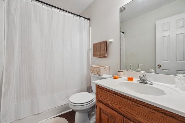 1131 Dodson Dr, Lewisburg, TN 37091