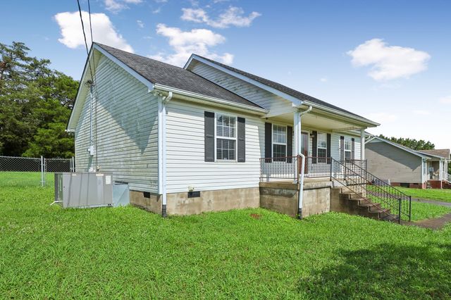 1131 Dodson Dr, Lewisburg, TN 37091
