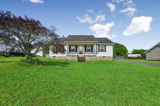 1131 Dodson Dr, Lewisburg, TN 37091