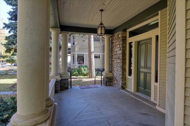 2425 W Pacific Ave, Spokane, WA 99201